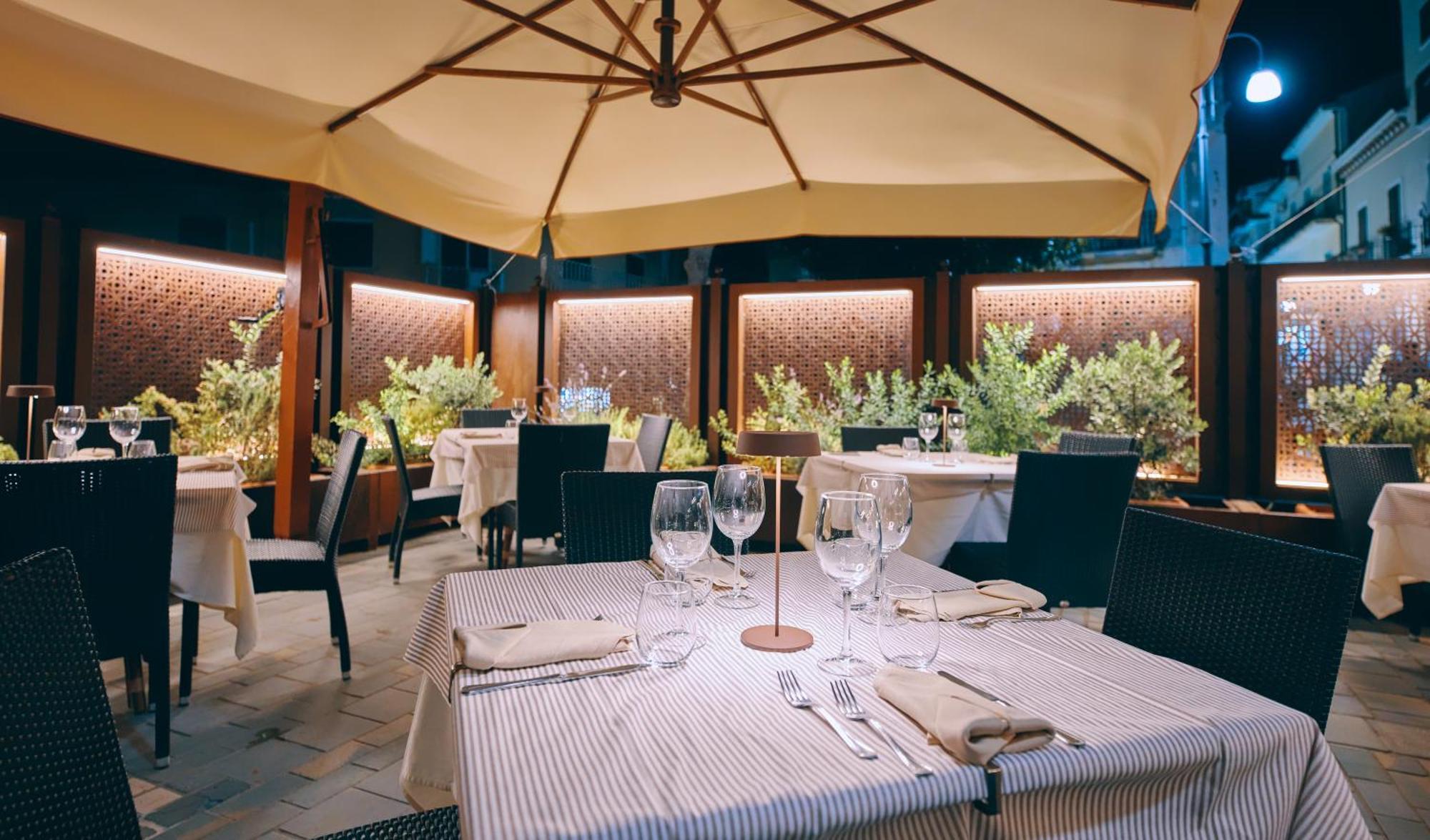 Hotel La Pergola ซานตามาเรีย ดิ กาสเตลลาบาเต ภายนอก รูปภาพ